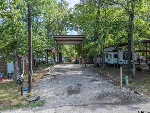168 Pr 5812, Yantis, TX 75497
