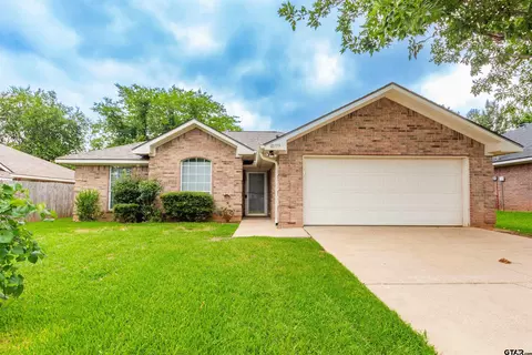 10759 Southern Trace Cir, Flint, TX 75762