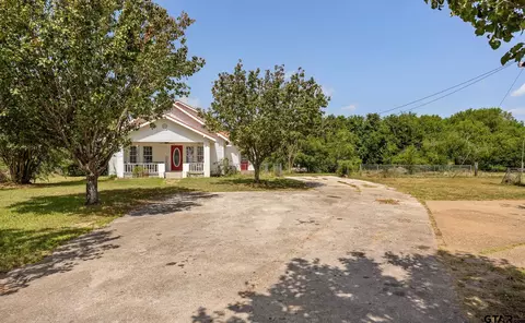 13859 Fm 315 N, Chandler, TX 75758