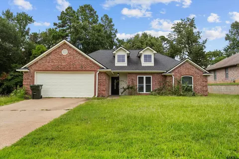 3121 Vineyard Ave, Tyler, TX 75701
