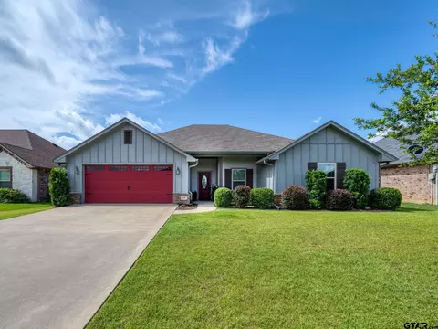 416 Hyde Park Dr, Chandler, TX 75758