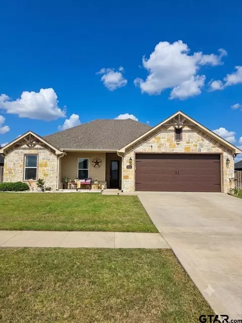 1712 Stephanie Dr, Whitehouse, TX 75791