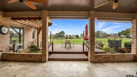112 Jason Ct, Bullard, TX 75757