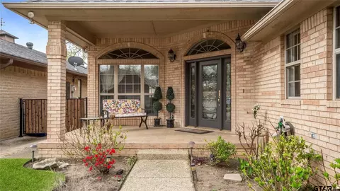 112 Jason Ct, Bullard, TX 75757