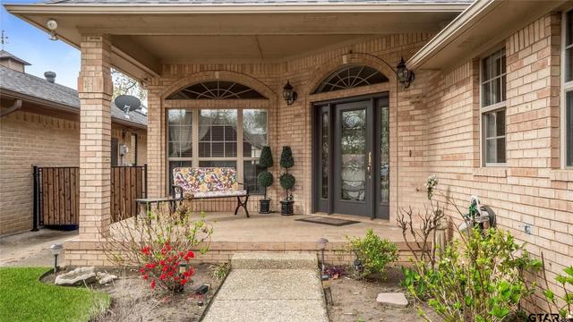 112 Jason Ct, Bullard, TX 75757