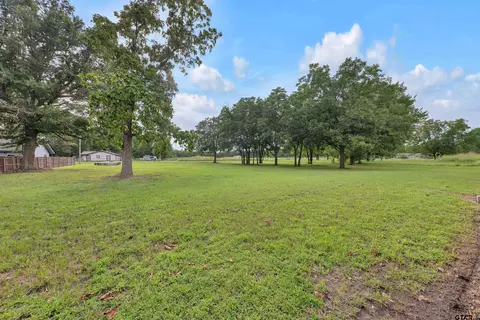 Exterior - 800 SW 9th, Cooper, TX 75432 photo 2 of 3