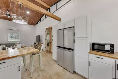 Kitchen - 800 SW 9th, Cooper, TX 75432 photo 3 of 4