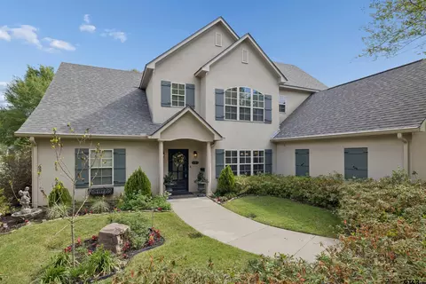 1225 Pine St, Kilgore, TX 75662