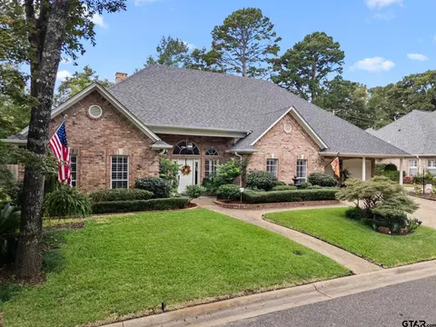 3621 Rock Creek Dr, Tyler, TX 75707