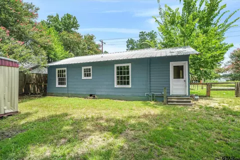 Exterior - 280 E North St, Emory, TX 75440 photo 9 of 9