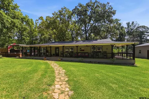 5966 Phlox Trl, Gilmer, TX 75644