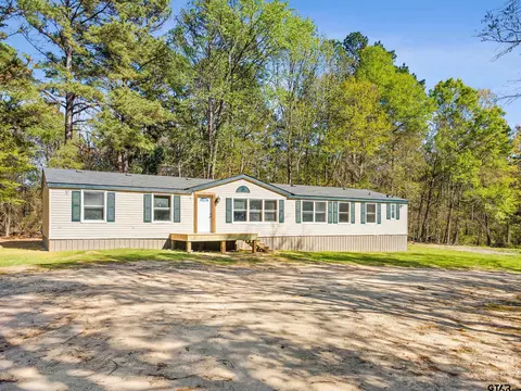 180 SE County Road 4275, Mount Vernon, TX 75457