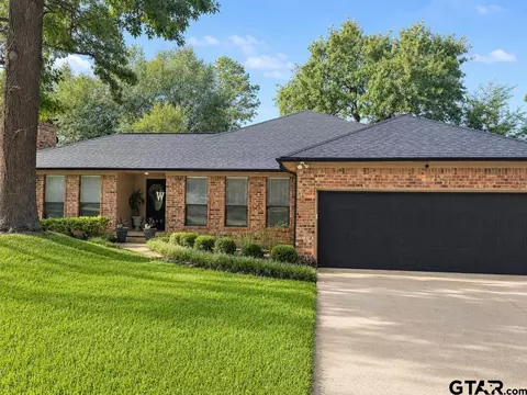 805 Elaine Dr, Tyler, TX 75703