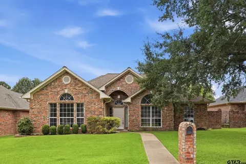 345 Bunker Dr, Tyler, TX 75703
