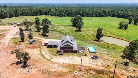 13687 Cr 4188, Henderson, TX 75654
