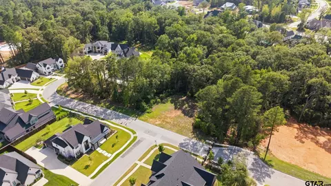 7939 Maple Ln, Tyler, TX 75703 photo 5