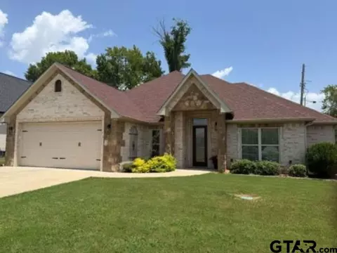 245 Kathryns Ct, Mount Pleasant, TX 75455