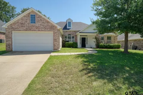 812 Rugby Ln, Whitehouse, TX 75791