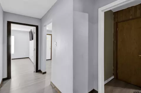 Entry Way - 1003 Premier, Longview, TX 75604 photo 1 of 1