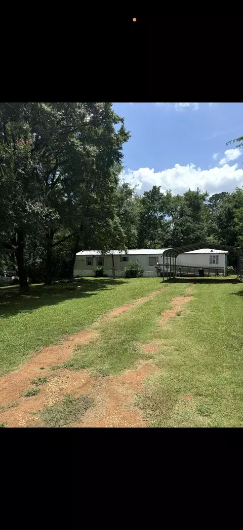 19218 Autumn Dr, Tyler, TX 75703