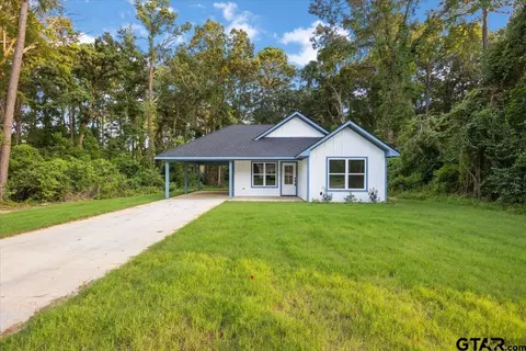 363 Wiley Dr, Bullard, TX 75757