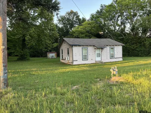 10463 State Hwy 64 E, Tyler, TX 75707