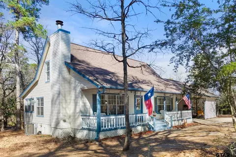 435 Wildwood Trl, Holly Lake Ranch, TX 75765