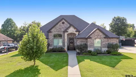 21412 Boone Dr, Bullard, TX 75757