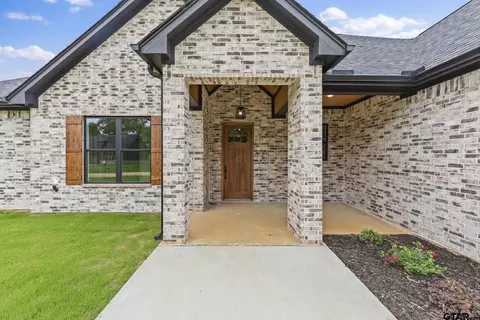 13835 Luka Ln, Tyler, TX 75704