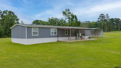 Exterior - 629 E Standpipe, Marshall, TX 75670 photo 7 of 10