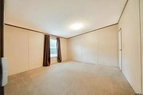 Bedroom - 629 E Standpipe, Marshall, TX 75670 photo 1 of 3