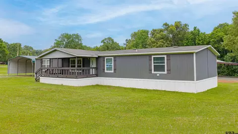 Exterior - 629 E Standpipe, Marshall, TX 75670 photo 6 of 10