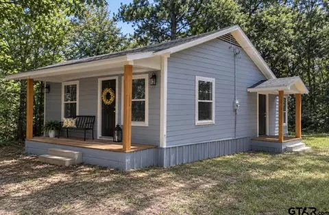 260 County Road 3513, Bullard, TX 75757