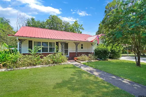 401 S Mill St, Winnsboro, TX 75494