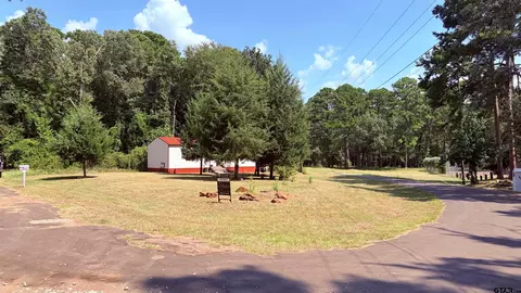 445 Ella Ln, Bullard, TX 75757