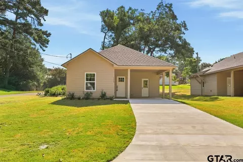 Exterior - 1216 N Third St, Longview, TX 75601 photo 3 of 3