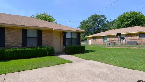 203 Memory Ln #C, Whitehouse, TX 75791