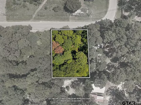 949 Caroline Ln, Bullard, TX 75757