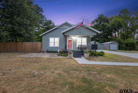 1241 N Beaulah St, Hawkins, TX 75765