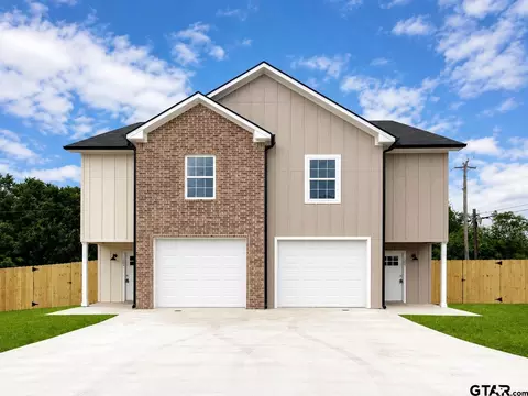 155157 Village North Cir, Gladewater, TX 75647