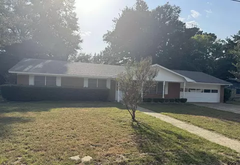 307 Lenora St, Jacksonville, TX 75766