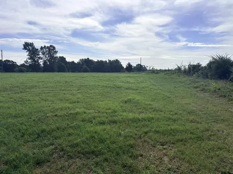 tbd 717 Acres Fm 856, Troup, TX 75789