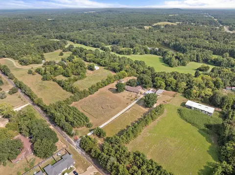 View/Area - 378 Eagle Rd, Gilmer, TX 75645 photo 3 of 7