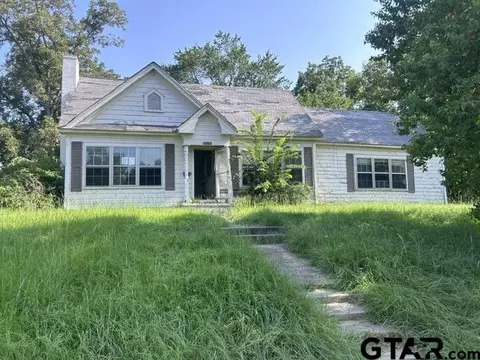 501 E Paschal, Troup, TX 75789