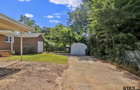 Exterior - 1908 5th, Tyler, TX 75701 photo 3 of 4