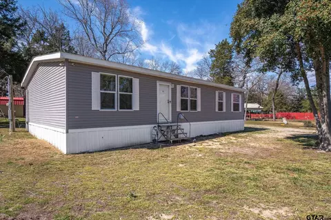 Exterior - 129 Elm Dr, Murchison, TX 75778 photo 2 of 6