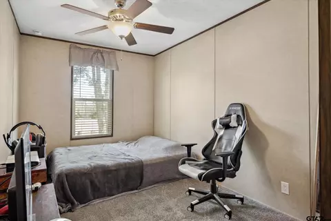 Bedroom - 129 Elm Dr, Murchison, TX 75778 photo 5 of 5
