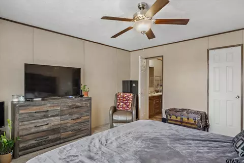 Bedroom - 129 Elm Dr, Murchison, TX 75778 photo 2 of 5