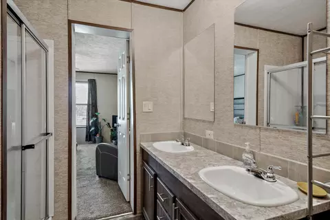 Bath - 129 Elm Dr, Murchison, TX 75778 photo 1 of 3