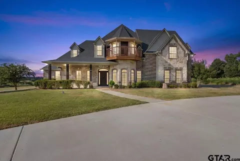 7820 Molina Dr, Tyler, TX 75704